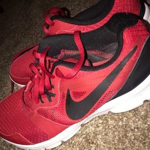Perfect condition black and red NIKES